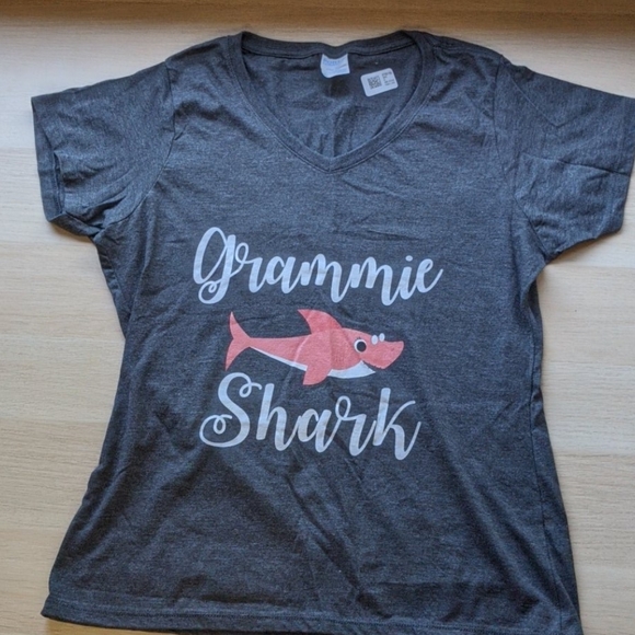 Women's top - Picture 1 of 2